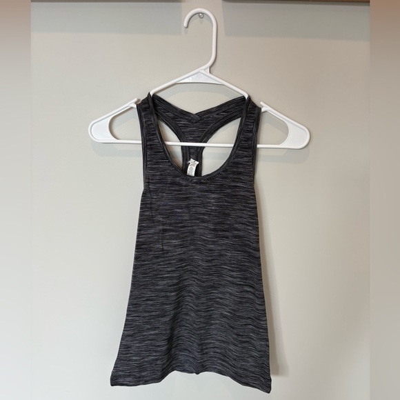 Lululemon Cool Racerback Tank Full Length Gray and Black Stripe Size 4 - Picture 1 of 5